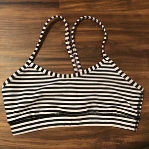 Lululemon Power Y Sports Bra